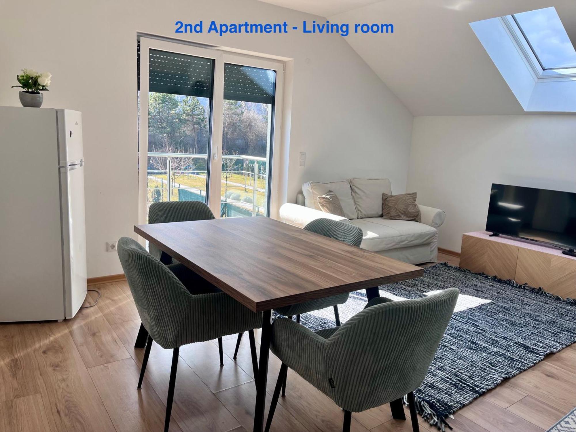 Cozy Apartment Near Vienna Airport Schwechat Buitenkant foto