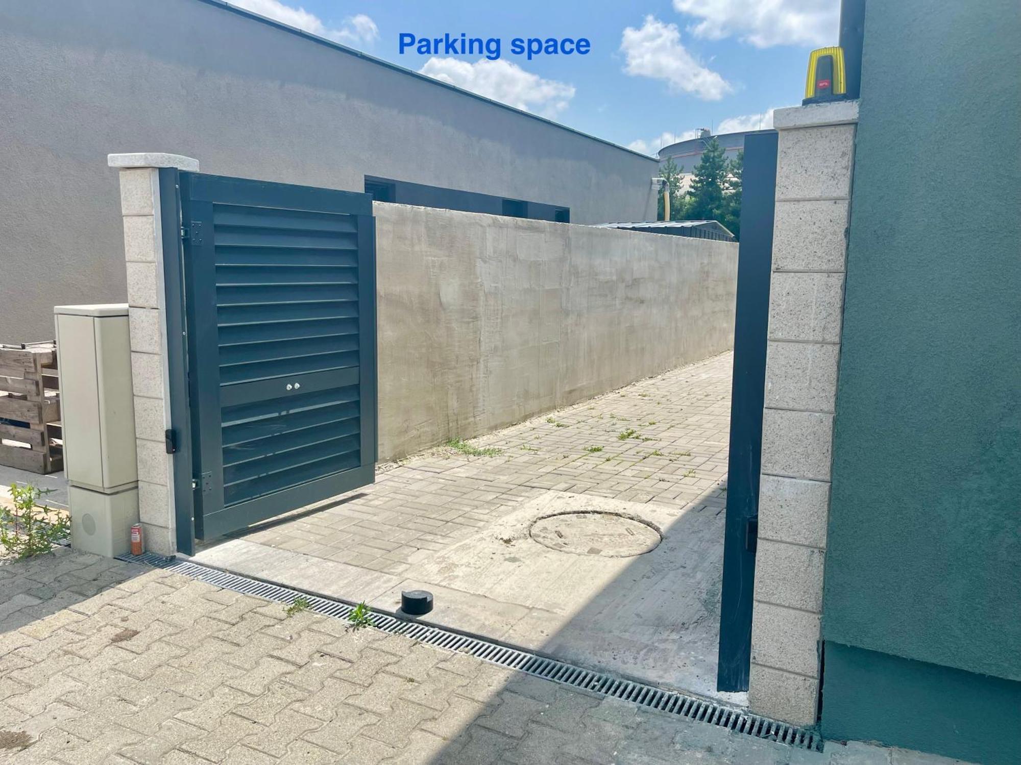 Cozy Apartment Near Vienna Airport Schwechat Buitenkant foto