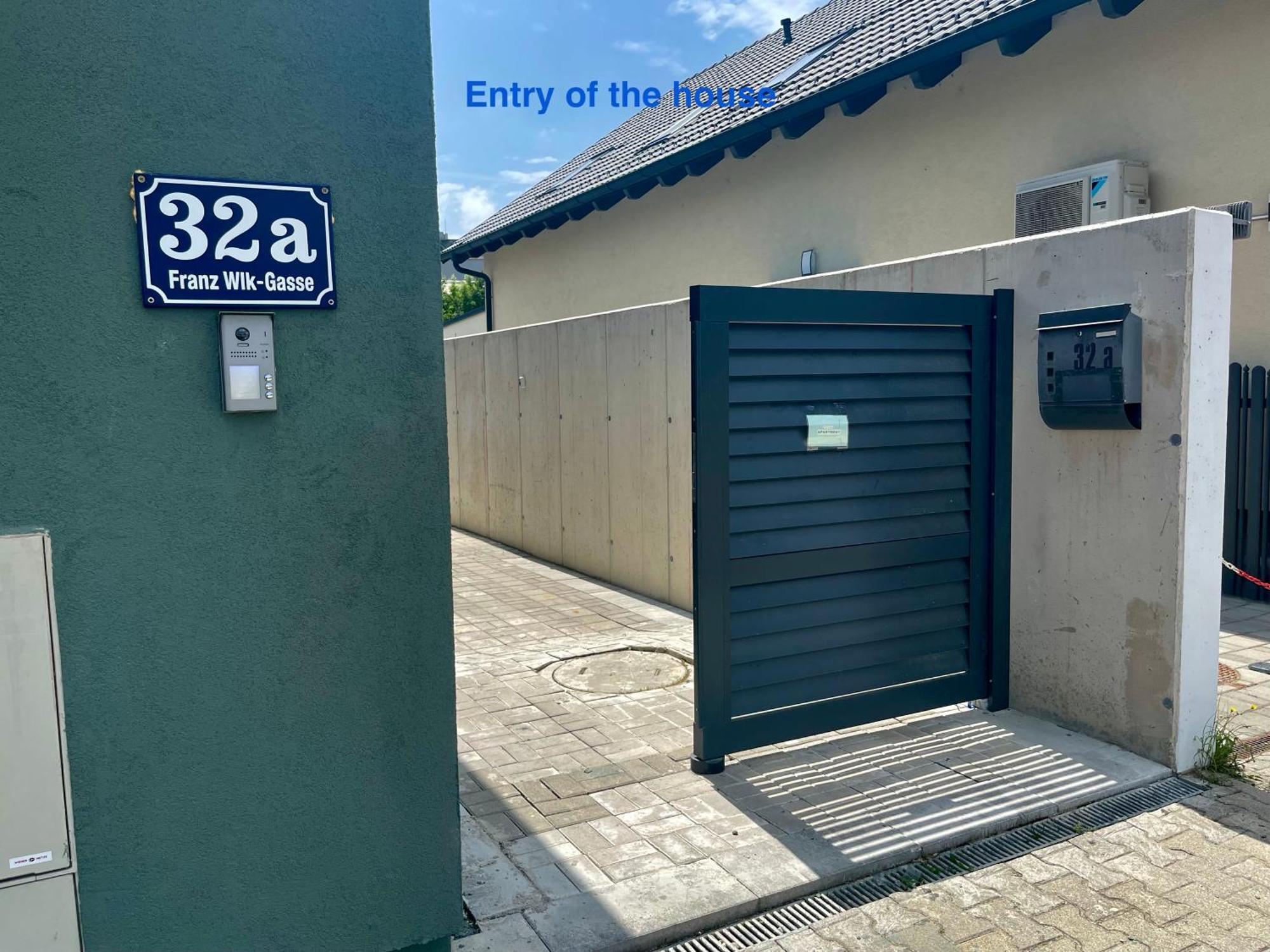 Cozy Apartment Near Vienna Airport Schwechat Buitenkant foto