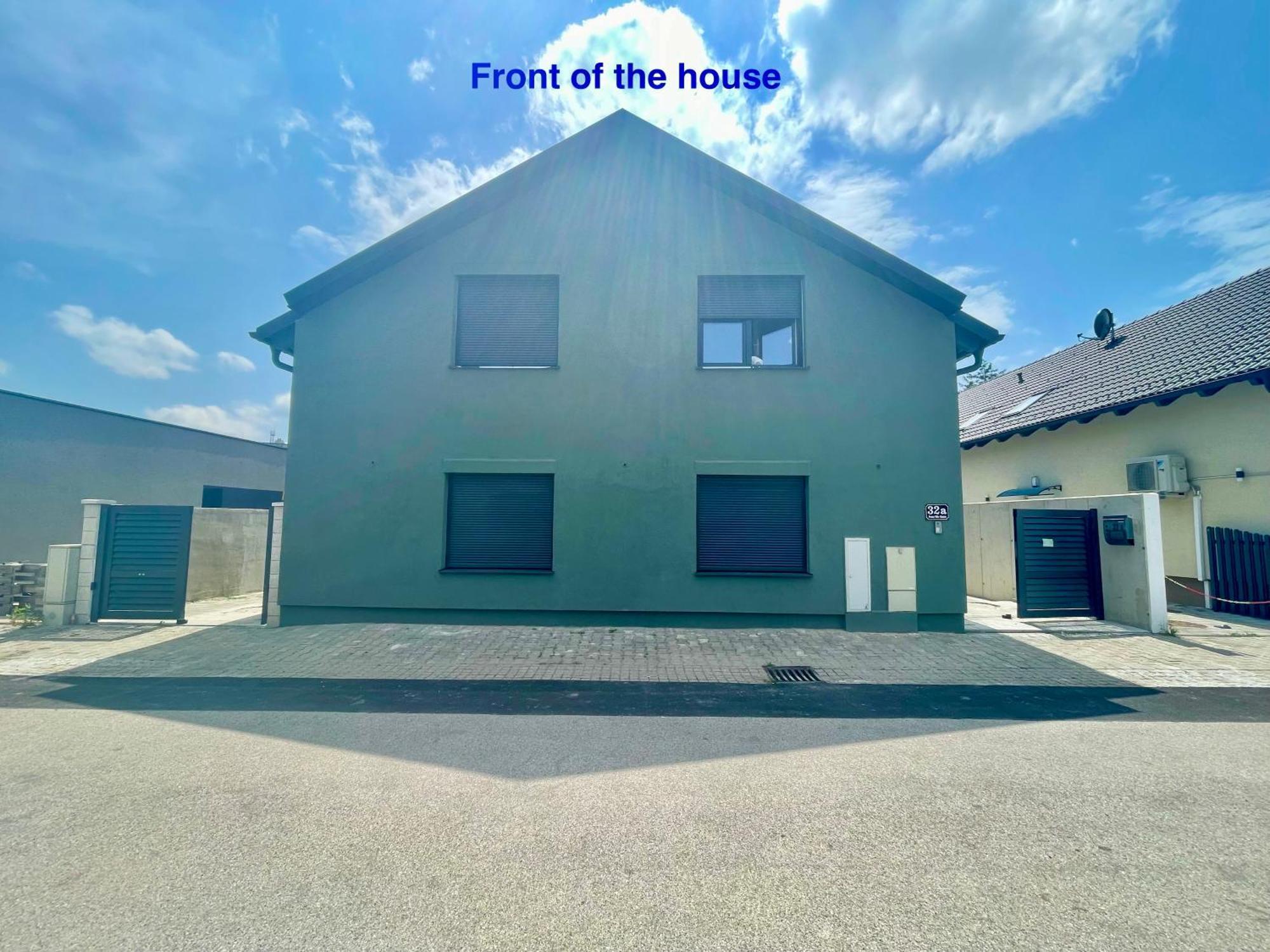 Cozy Apartment Near Vienna Airport Schwechat Buitenkant foto